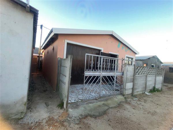 2 Bedroom Property for Sale in Kuyasa Northern Cape